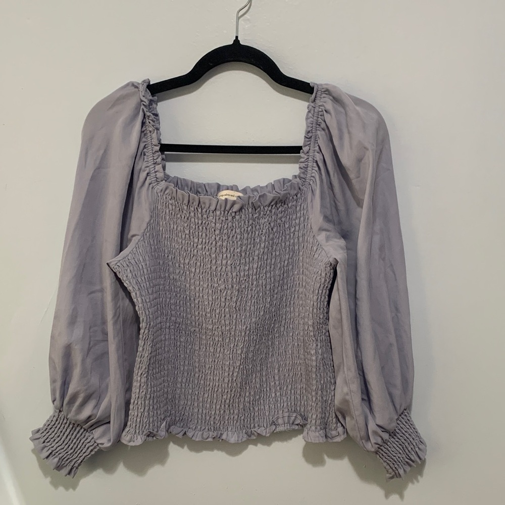 🌻Cupcakes and cashmere size large top